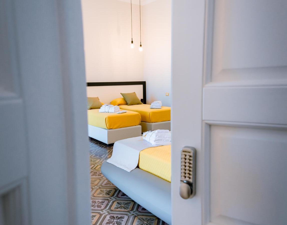 Dimora Cavour Bed & Breakfast Amantea Eksteriør bilde