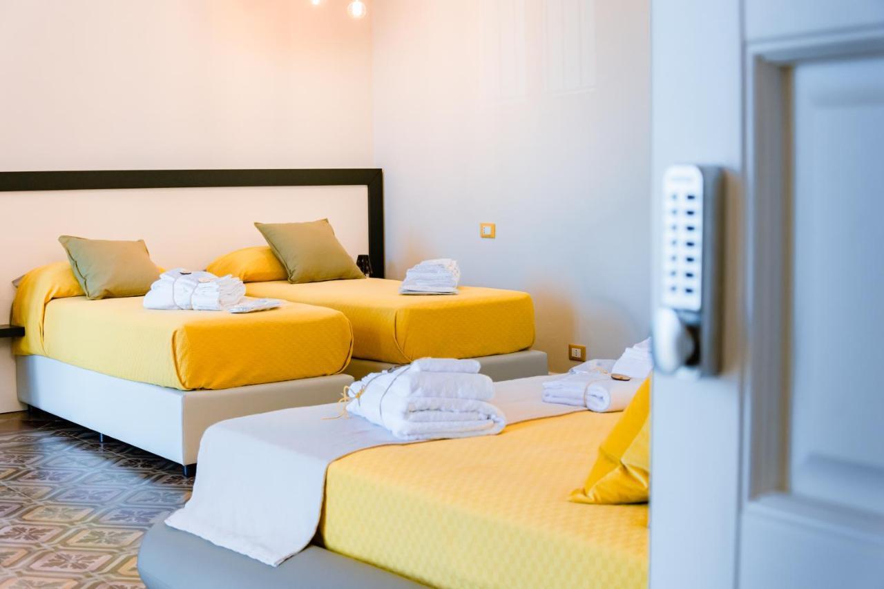Dimora Cavour Bed & Breakfast Amantea Eksteriør bilde